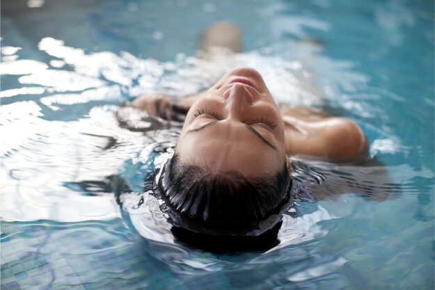 Discount-deals-warner-hotels-swimming-pools